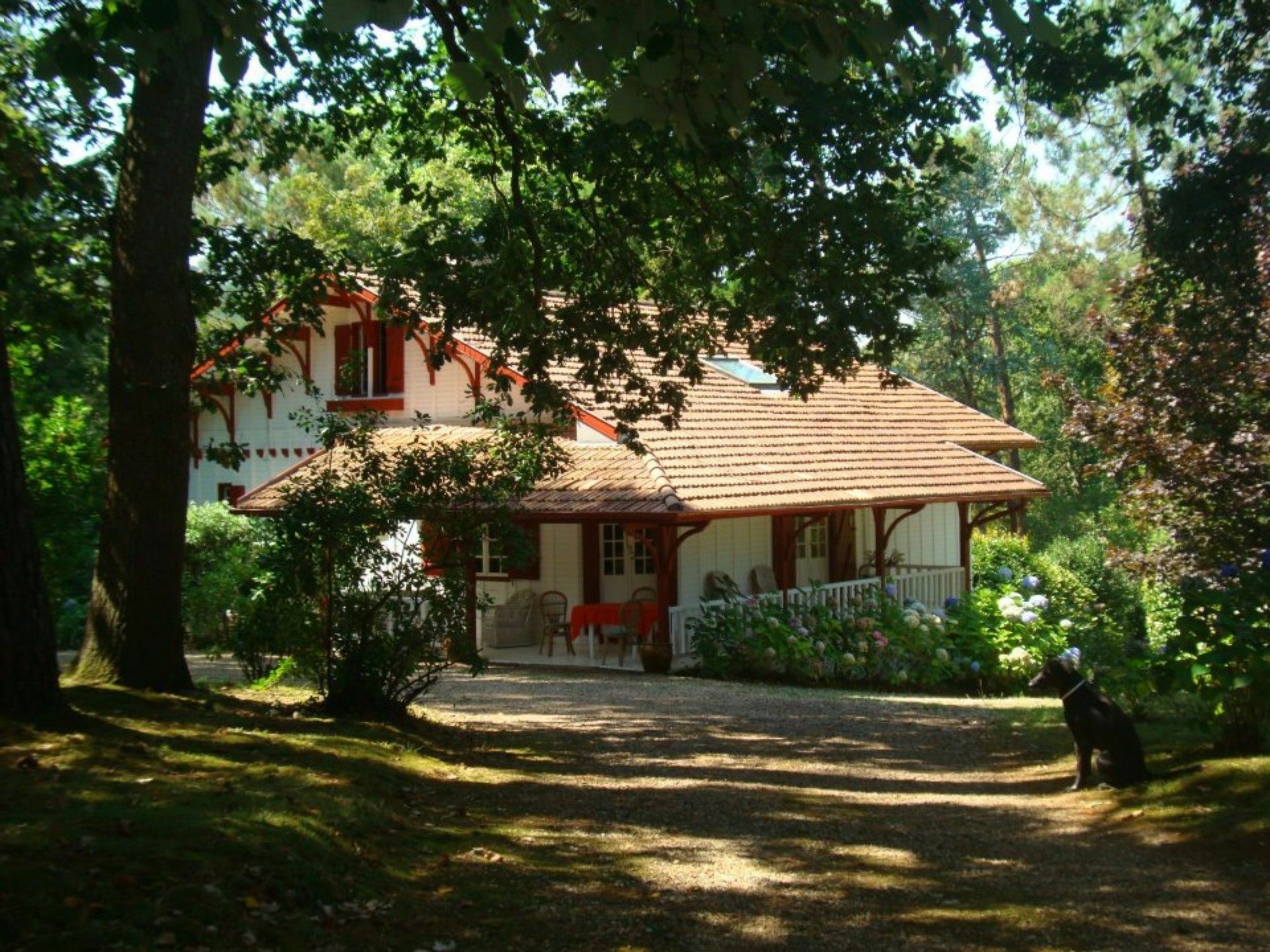 Un Jardin A Biarritz Hotel Buitenkant foto